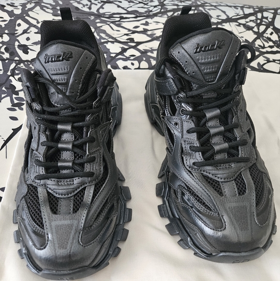 Balenciaga Track 2 Trainer Black Pearlescent Men's Sneakers - Picture 5 of 6